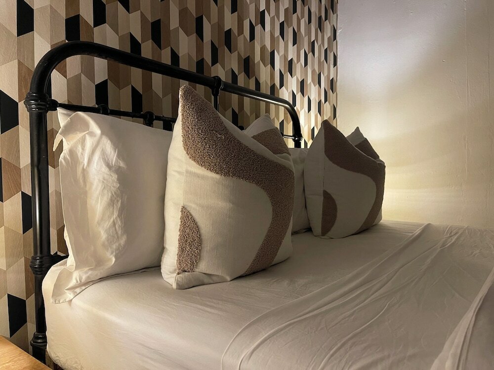 Фото Sandton Farmhouse Executive B&b