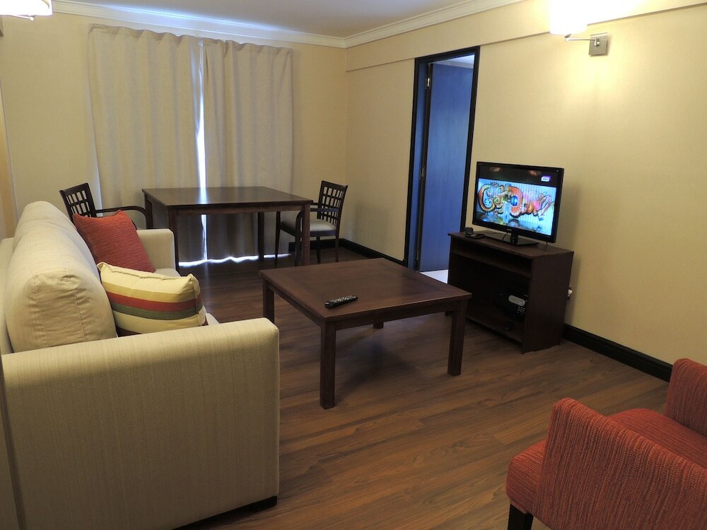 Фото Premium Tower Suites San Luis