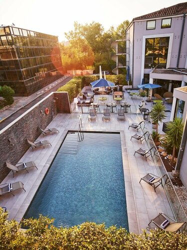 Внешний вид отеля Golden Tulip Aix EN Provence в Экс-ан-Провансе, фото 2