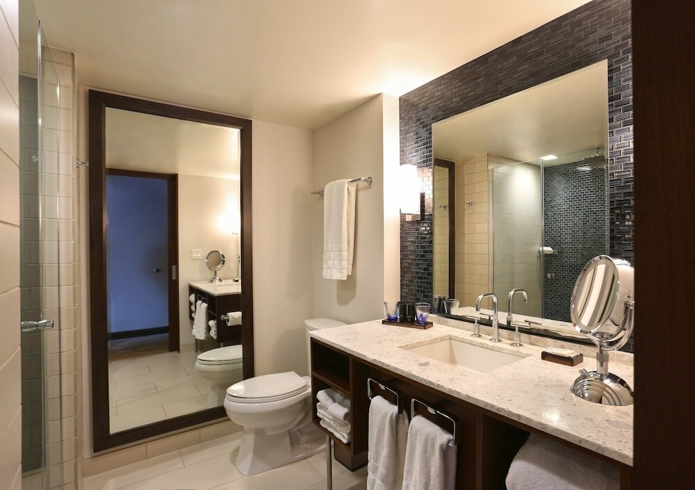 Фото InterContinental New York Times Square, an Ihg Hotel