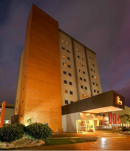 Гостиница Hus Hotel Dourados в Штате Мату-Гросу-ду-Сул