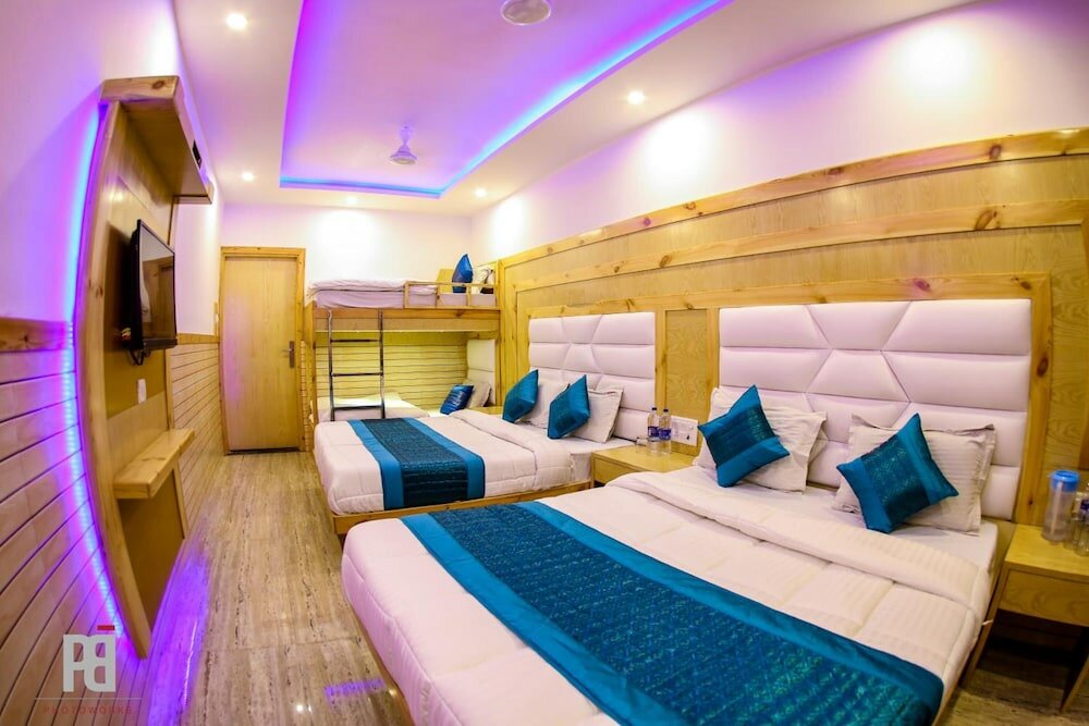 Фото Glow Inn