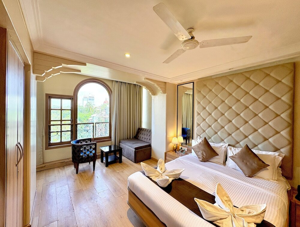 Фото Gulf Hotel Colaba