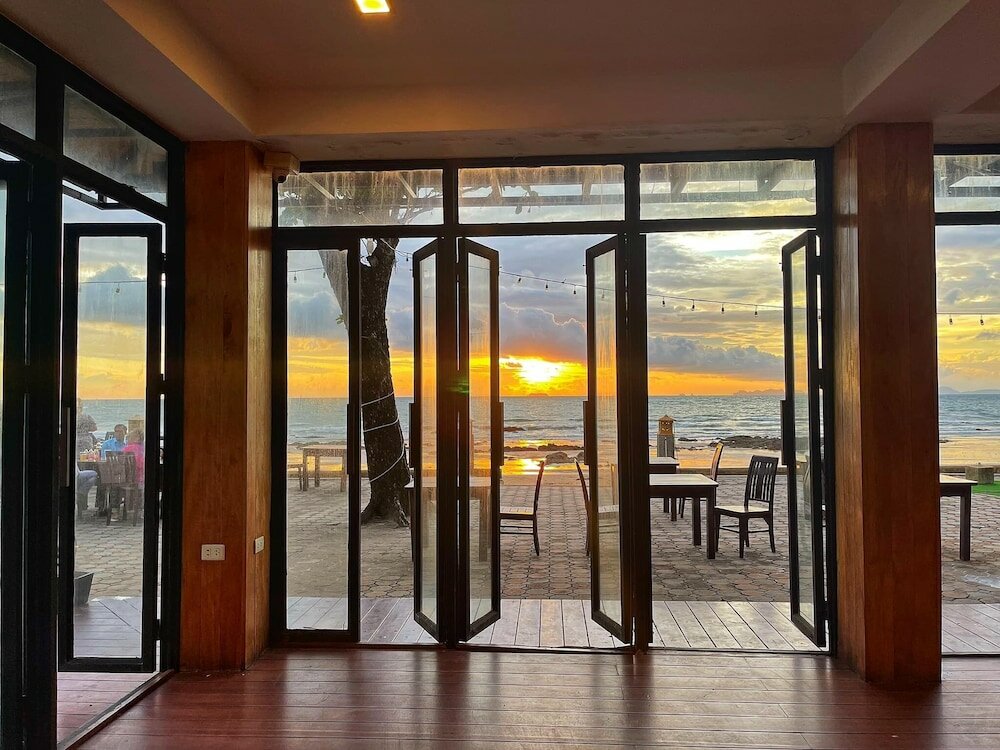 Фото Andaman Lanta Resort