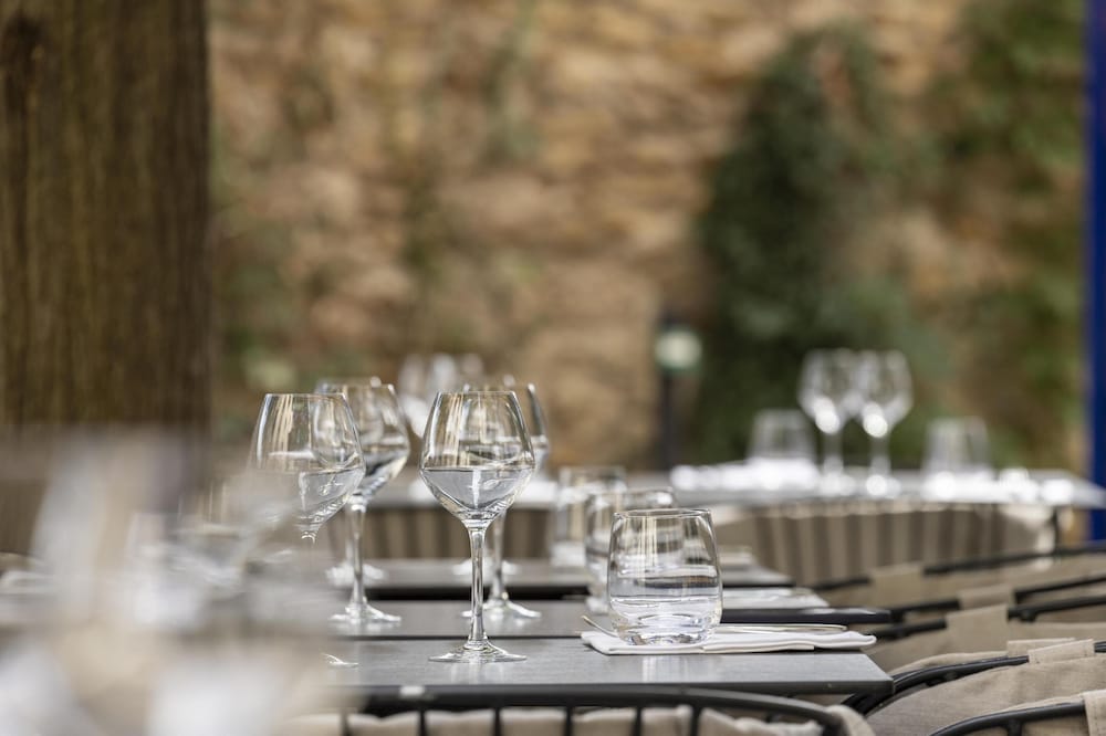 Фото Hilton Garden Inn Paris La Villette