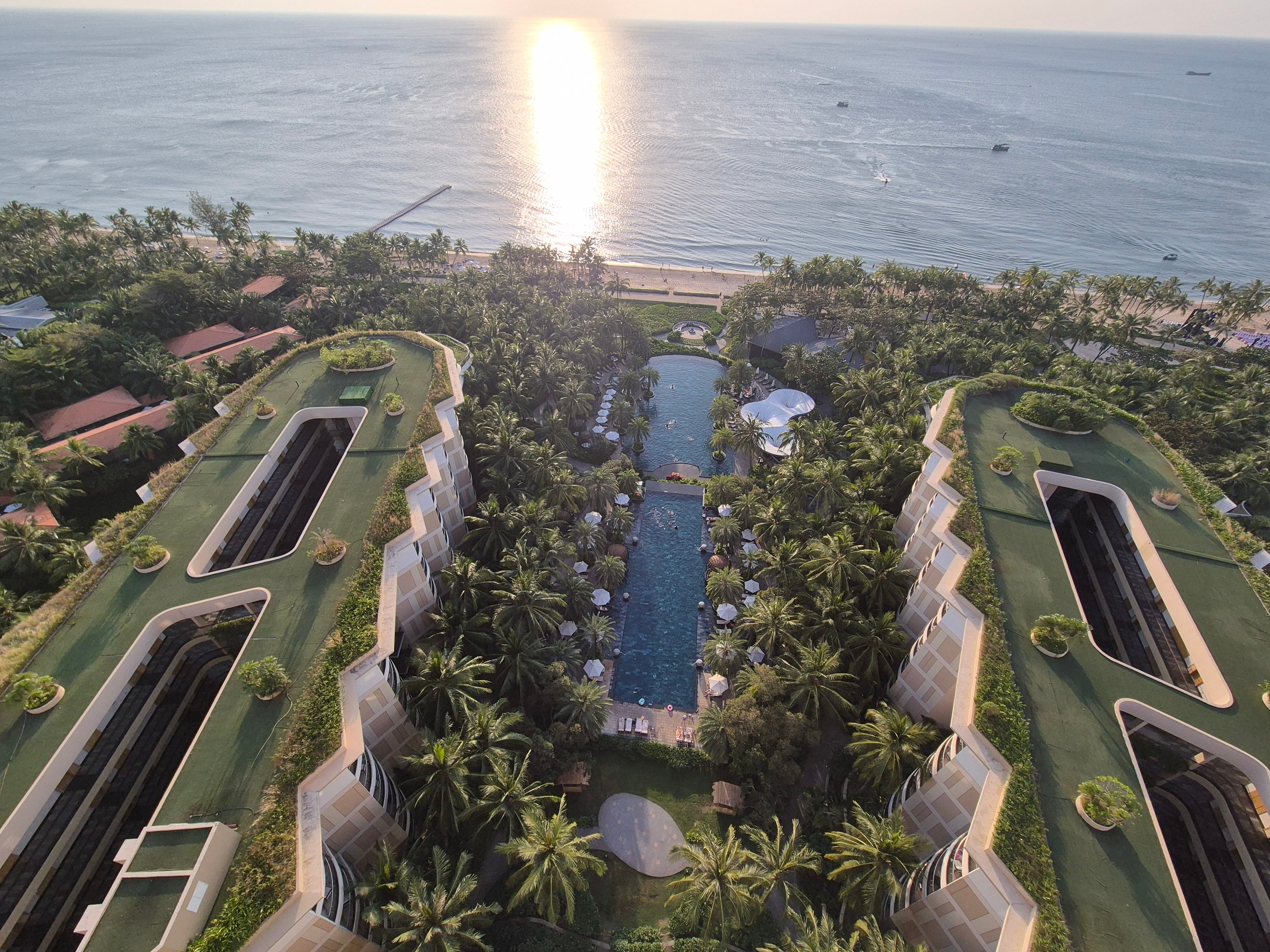 Фото InterContinental Phu Quoc Long Beach Resort by IHG