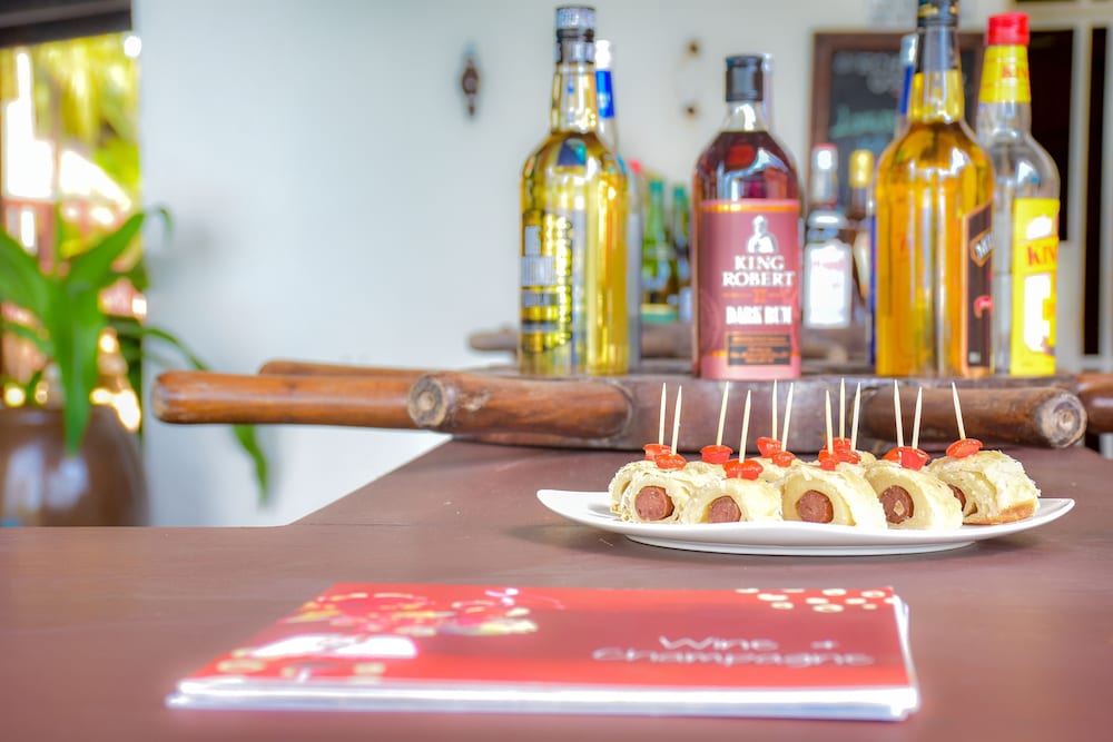 Фото Kena Beach Hotel