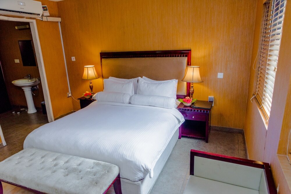Фото Clear Essence California SPA & Wellness Resort