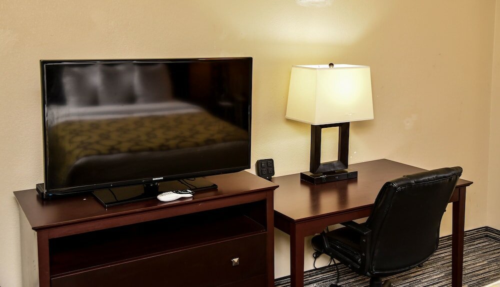 Фото Baymont by Wyndham Columbus Ga