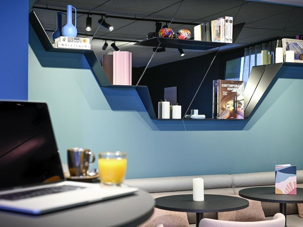 Фото TRIBE Paris La Défense Esplanade