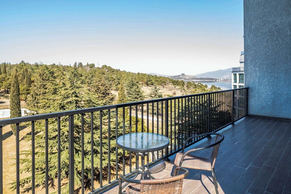 Фото Gino Seaside Tbilisi, trademark Collection by Wyndham