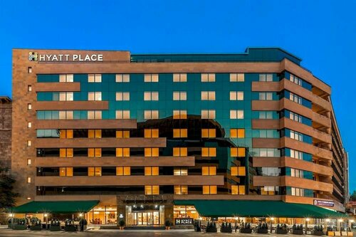 Внешний вид отеля Yerevan Place Hotel в Ереване, фото 1