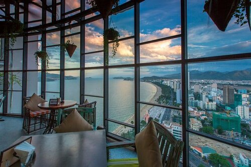 Гостиница Premier Havana в Нячанге