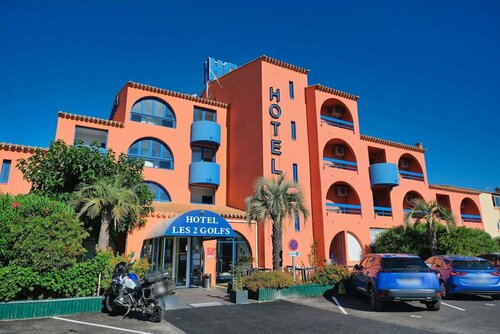 Гостиница Hôtel des 2 golfs в Нарбонне