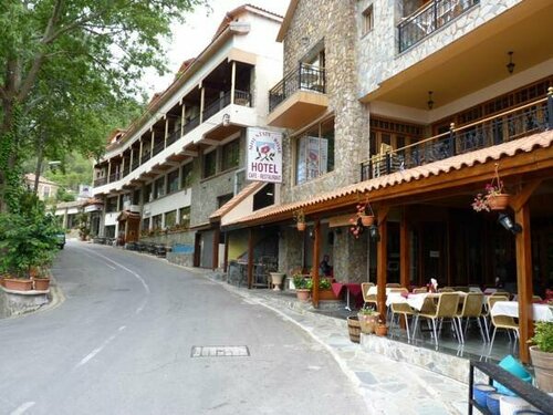 Гостиница Mountain Rose Garden Hotel в Районе Никосия