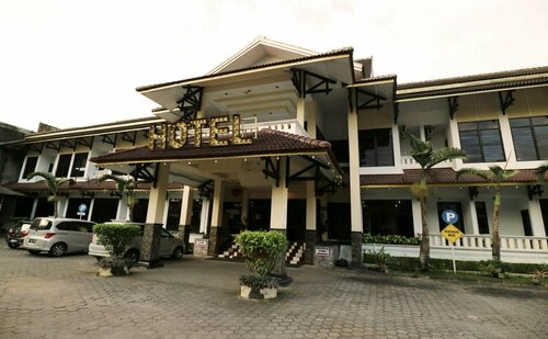 Гостиница Hotel Wisata в Магеланге