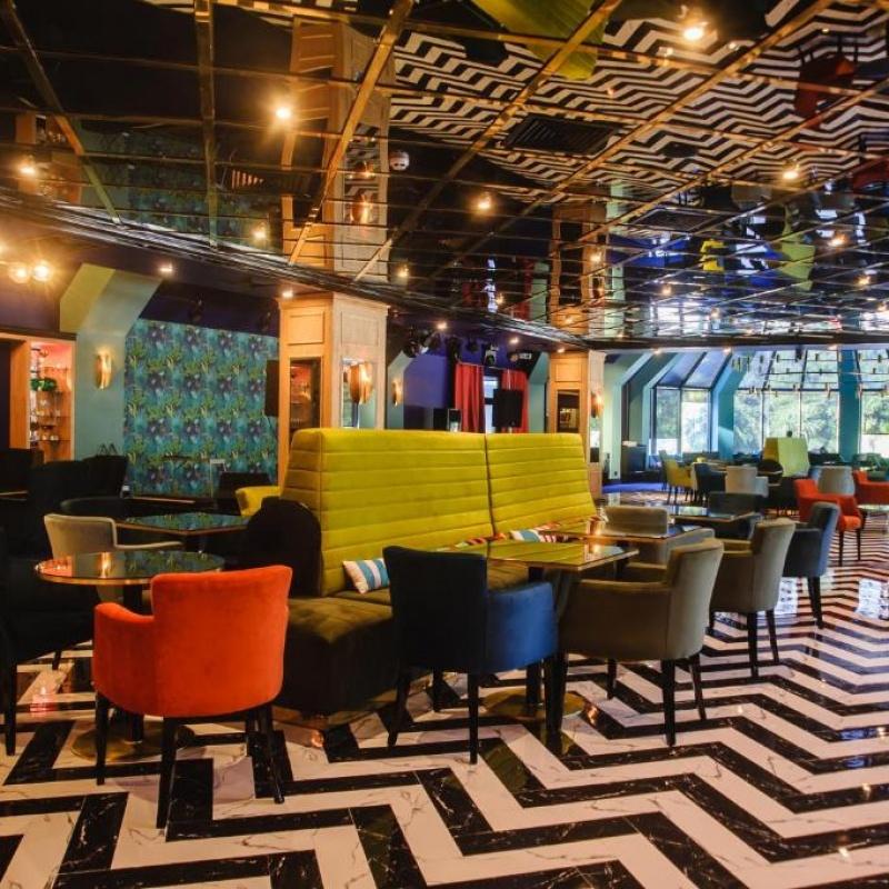 Фото Intourist Palace Hotel & SPA