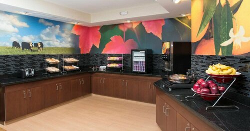 Гостиница Fairfield Inn & Suites Quincy в Куинси