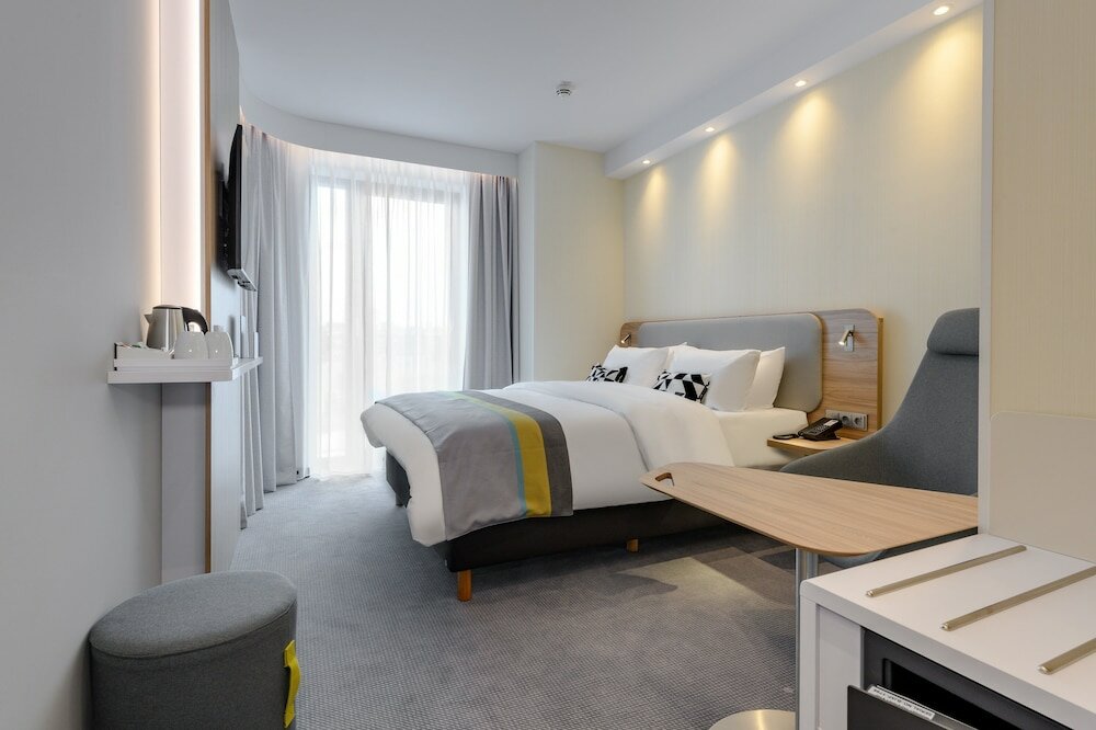 Фото Holiday Inn Express Fulda, an Ihg Hotel