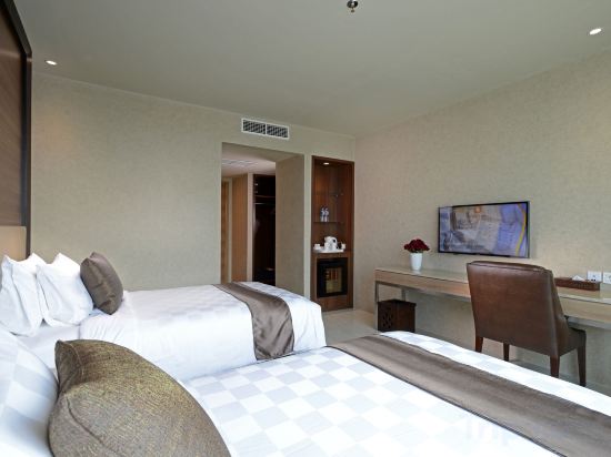 Фото Aria Centra Hotel Surabaya