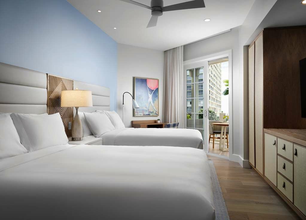 Фото Beach Village at The Del, Curio Collection by Hilton