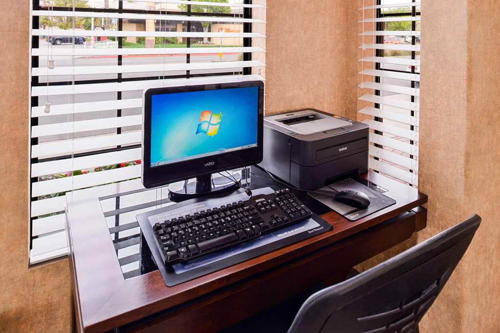 Фото Best Western Airpark Hotel-Los Angeles Lax Airport