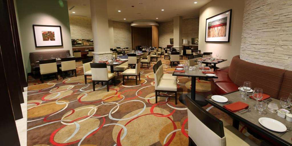 Фото Embassy Suites Ontario Airport