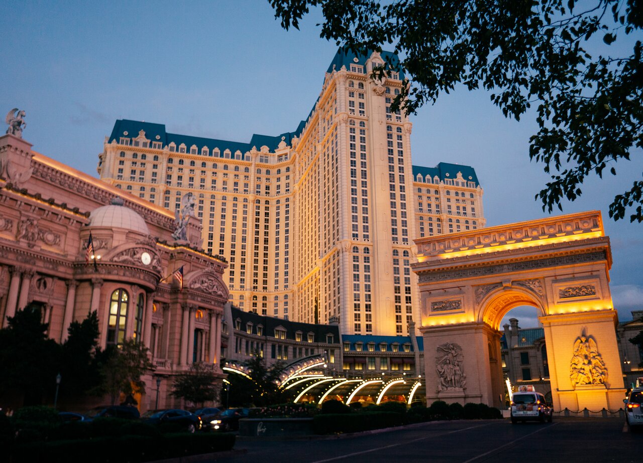 Фото Paris Las Vegas Hotel & Casino