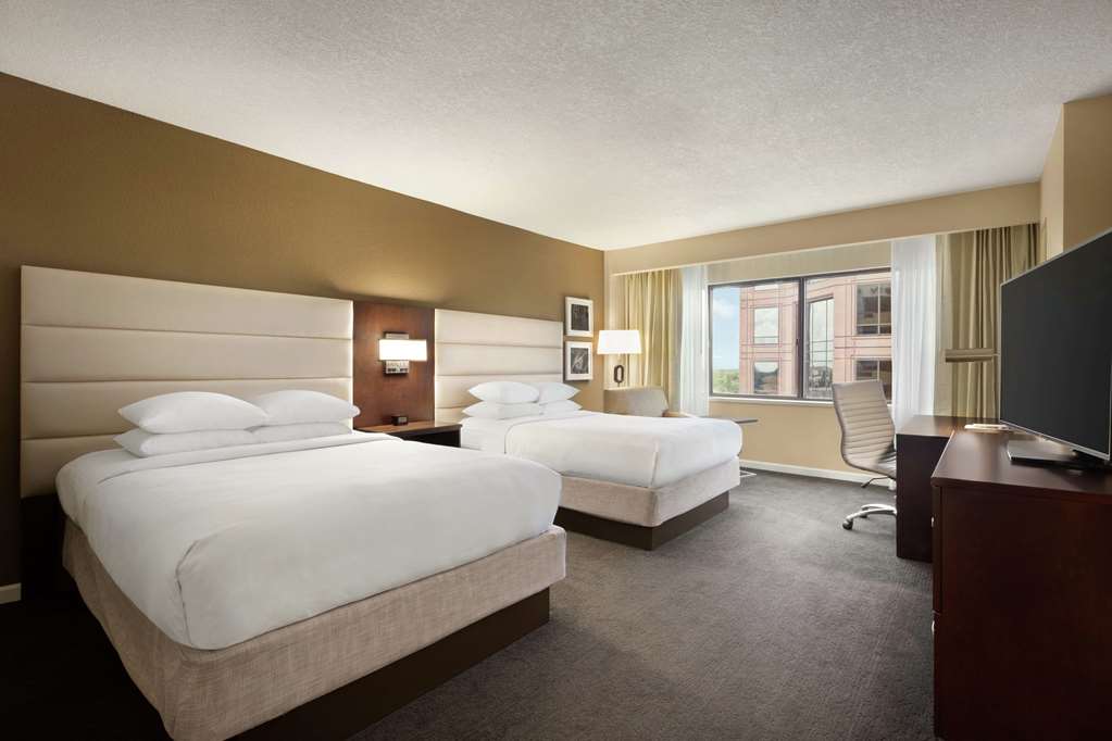 Фото Doubletree by Hilton Orlando Downtown