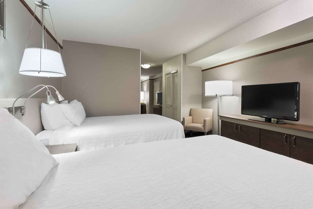 Фото Hilton Garden Inn Wilmington Mayfaire Town Center