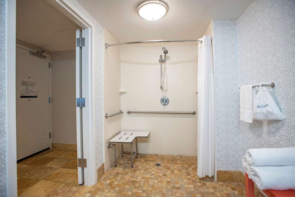 Фото Hampton Inn Pensacola-Airport