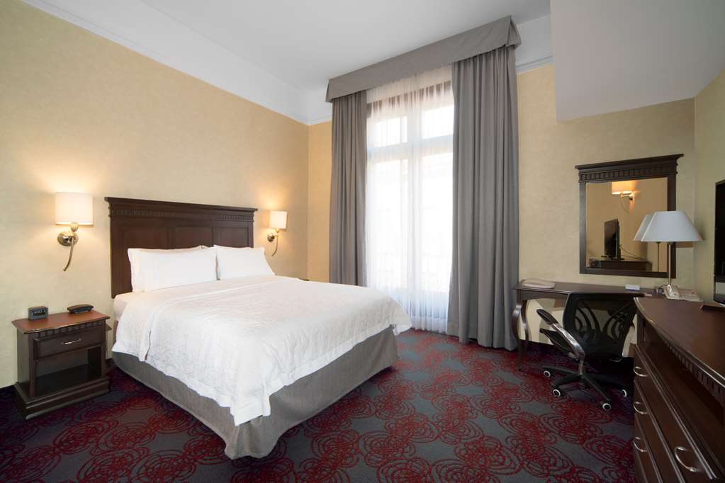 Фото Hampton Inn & Suites Mexico City Centro Historico