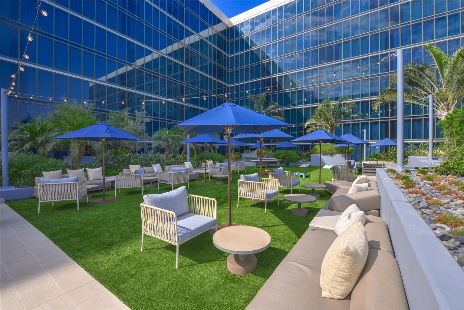Фото Hilton Anaheim