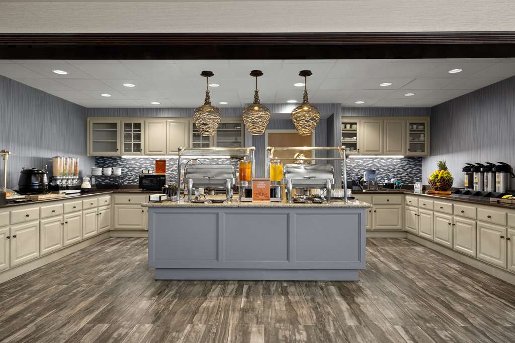 Фото Homewood Suites by Hilton Bakersfield