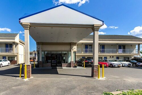 Гостиница Motel 6 Elizabeth, Nj - Newark Liberty Intl Airport в Элизабет