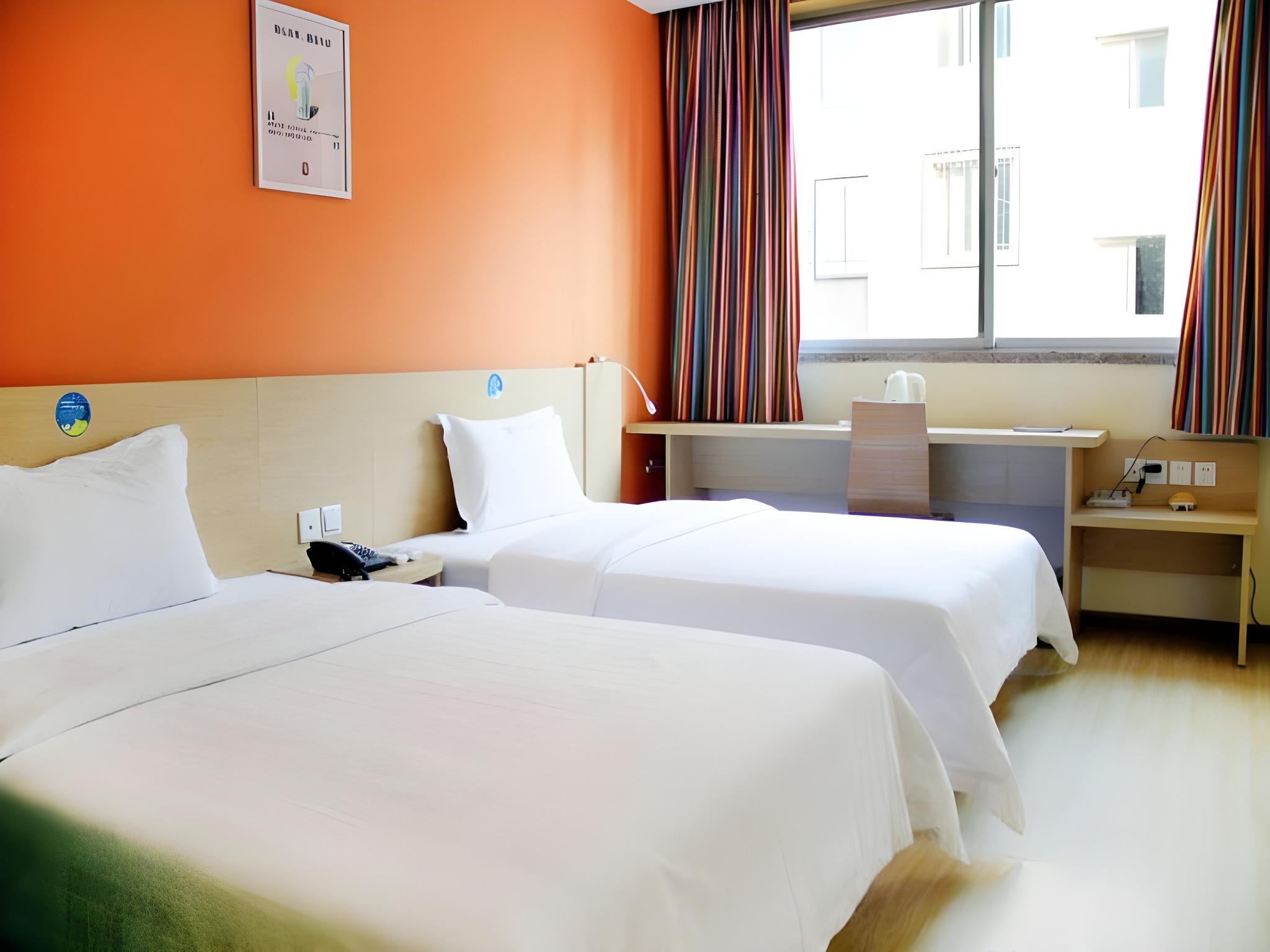 Фото 7 Days Inn - Xian Northwest University North Gate Branch