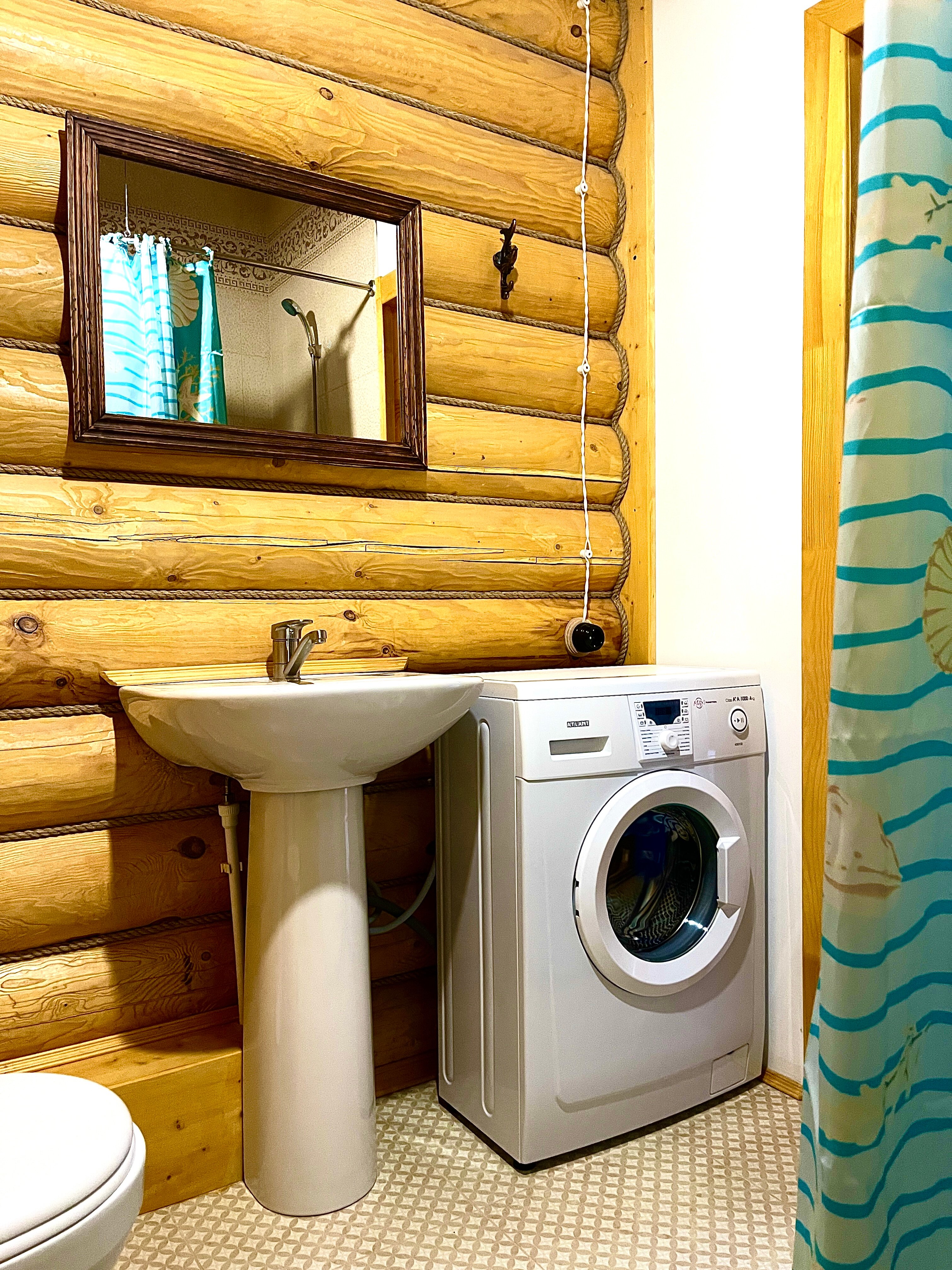 Фото Золотник