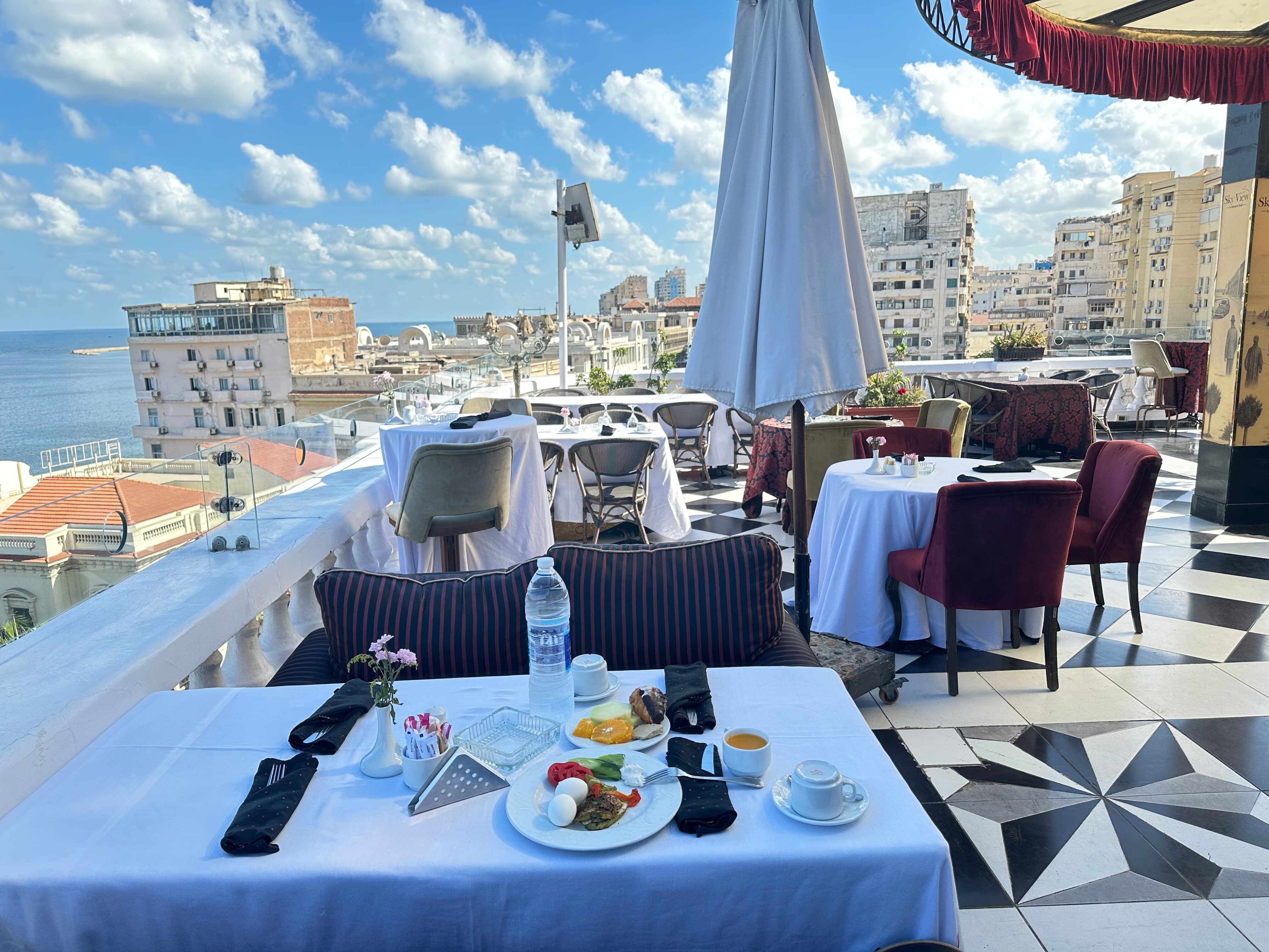 Фото Paradise Inn Le Metropole Hotel