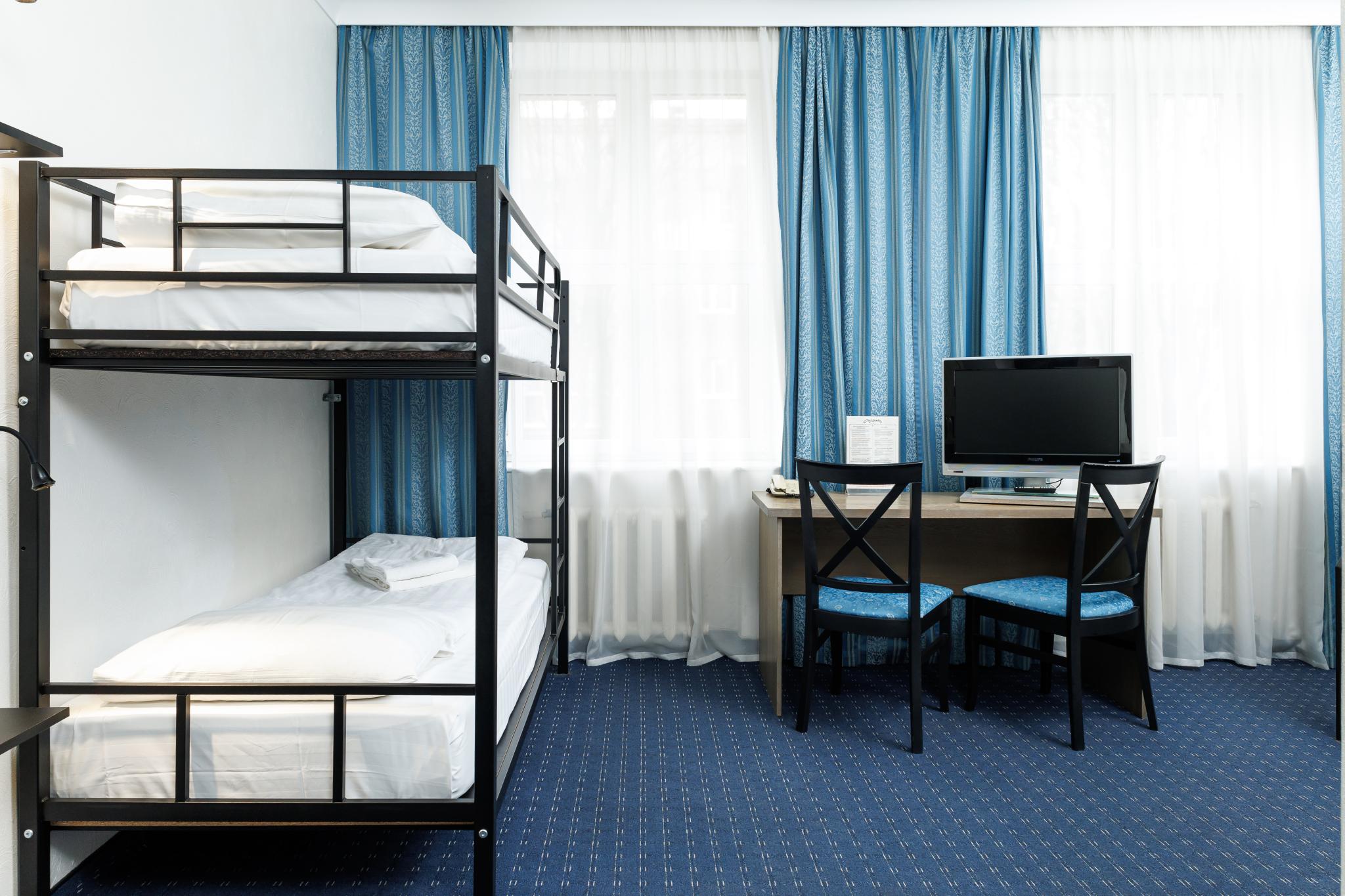 Фото отеля 2