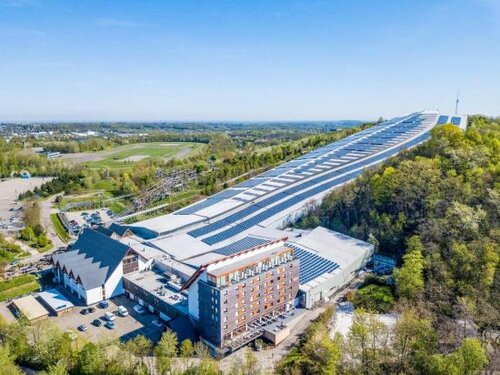 Внешний вид отеля Alpine Hotel SnowWorld в Ландграафе, фото 3