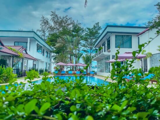 Фото Sea Breeze Resort