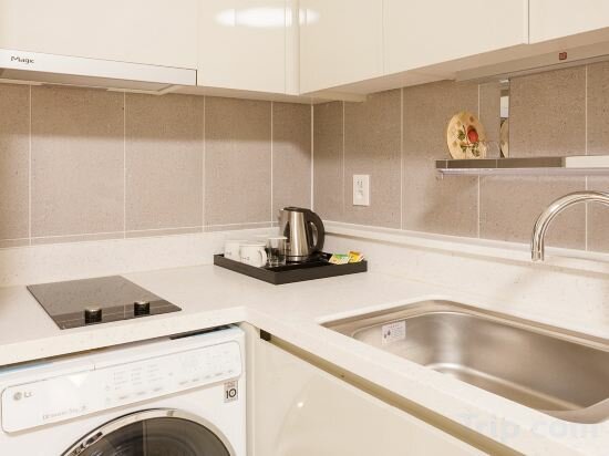 Фото Golden Tulip Incheon Airport Hotel & Suites