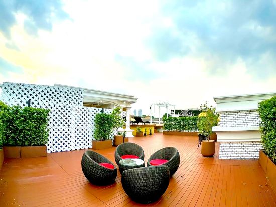 Фото Siri Oriental Bangkok Hotel
