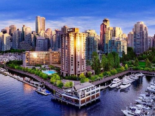 Внешний вид отеля The Westin Bayshore, Vancouver в Ванкувере, фото 1