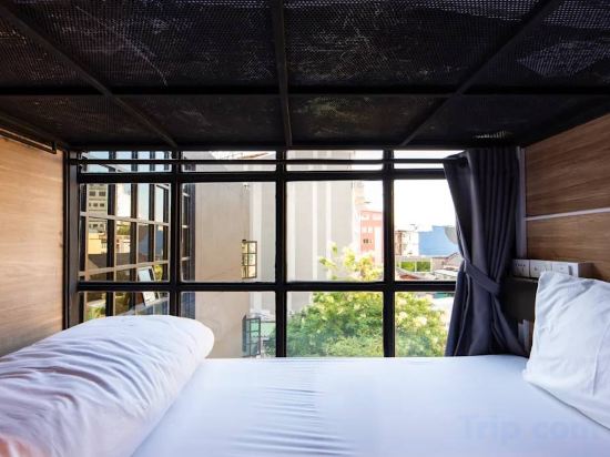 Фото Bed Station Hostel Khaosan