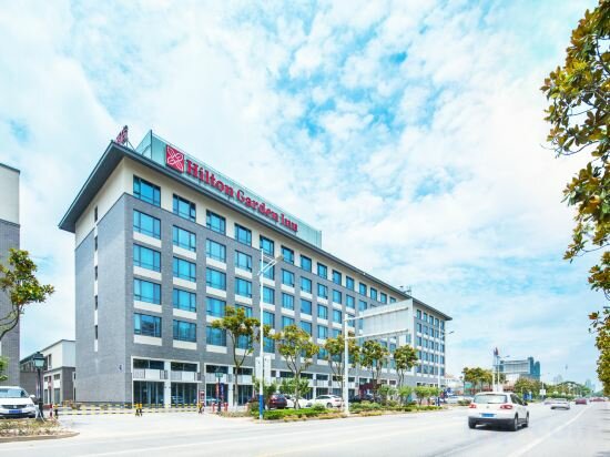 Фото Hilton Garden Inn Qidong