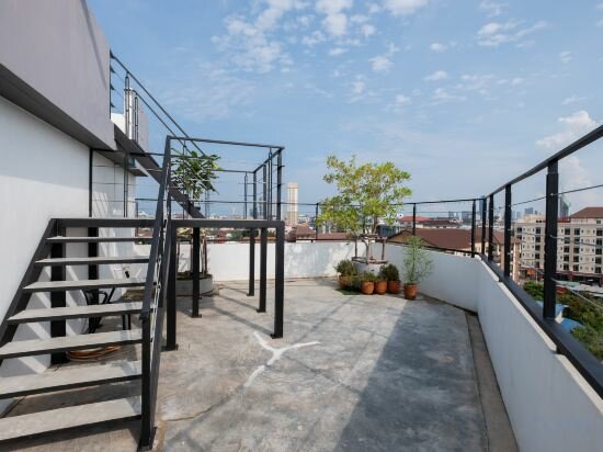 Фото The Corner Lodge