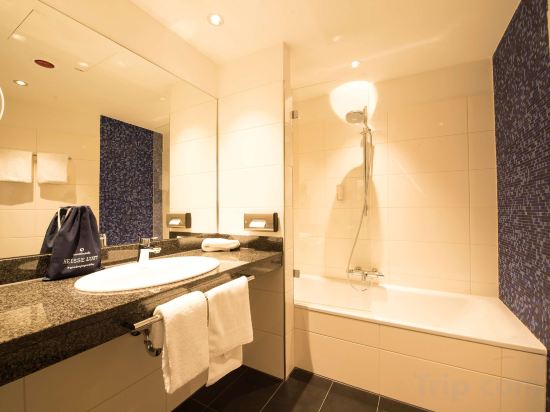 Фото Carathotel Düsseldorf City