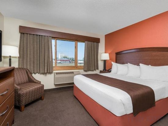 Фото AmericInn by Wyndham Grafton