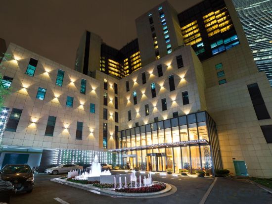 Фото Paramount Gallery Hotel